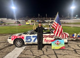 Chapman, Ebbert score crossover wins